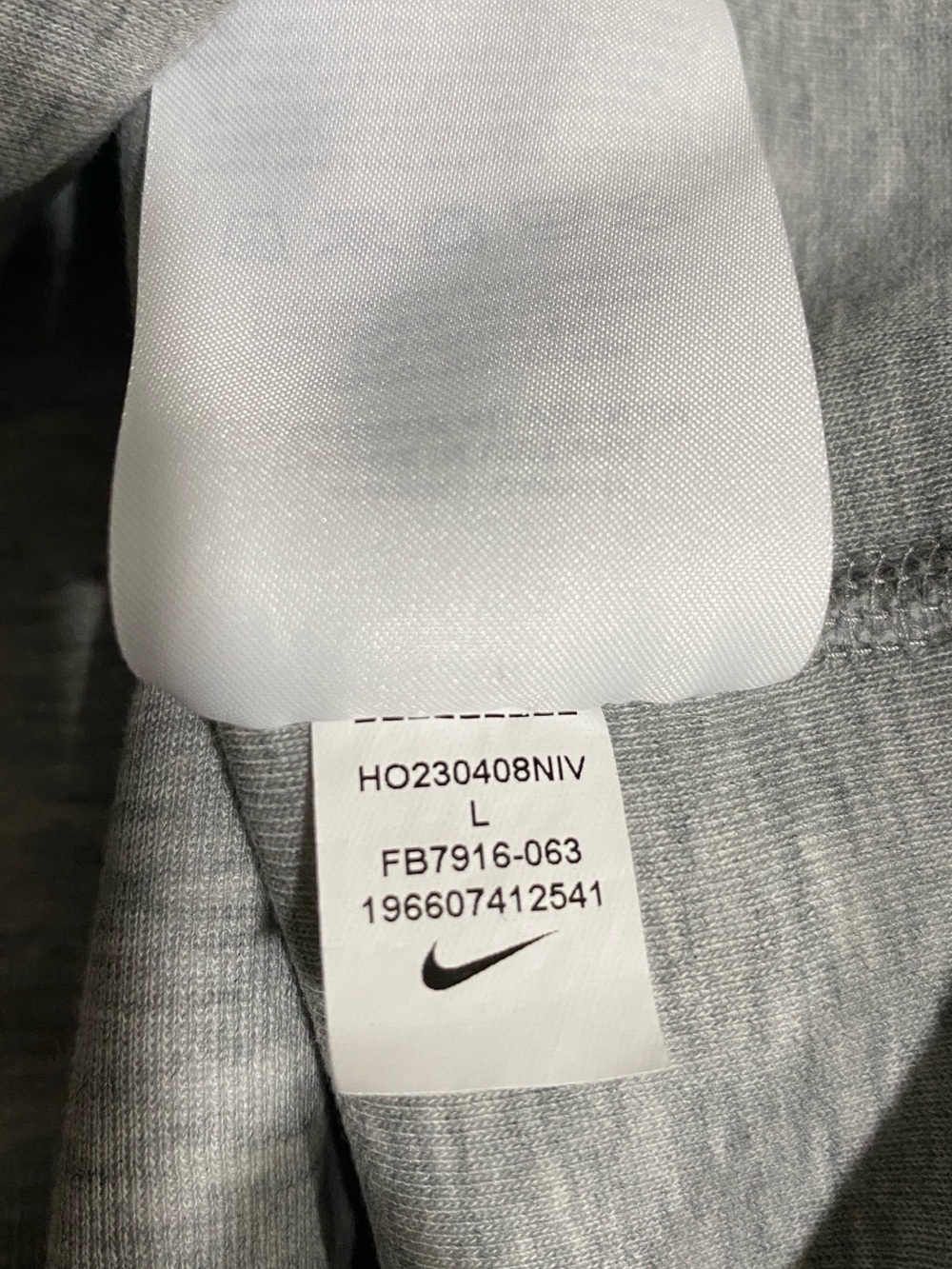 NIKE Tech Grey Pullover Crewneck Sweatshirt FB7916-063 Sportswear Tech Fleece - Picture 9 of 9
